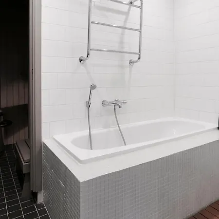 公寓 2ndhomes Loft With & Balcony By The White Church *